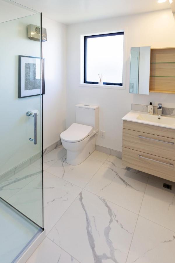 Beachside Bliss: 1 Bed 1 Bath Christchurch Esterno foto